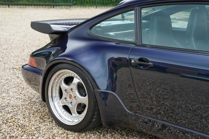 1991 Porsche 964 964 Turbo 3.3 &ldquo;Night Blue&rdquo;