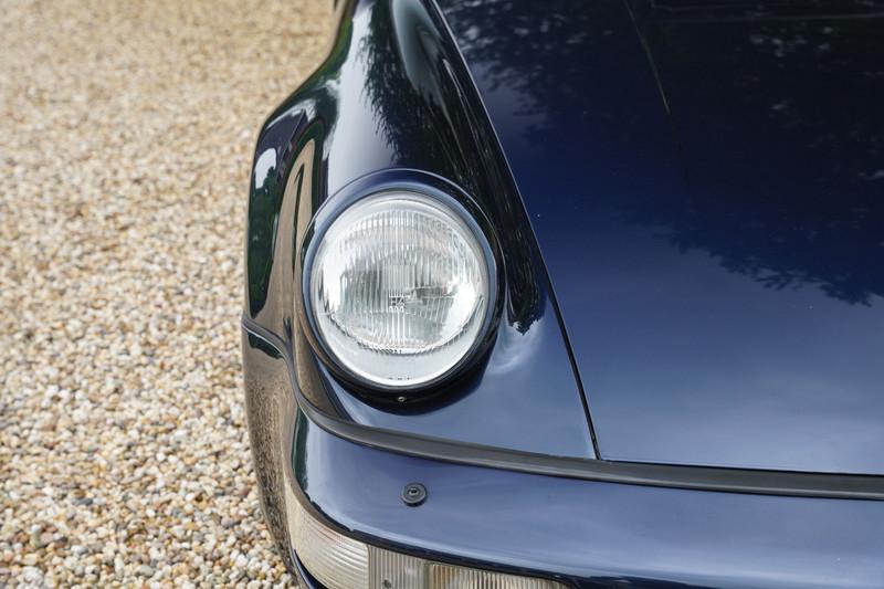 1991 Porsche 964 964 Turbo 3.3 &ldquo;Night Blue&rdquo;