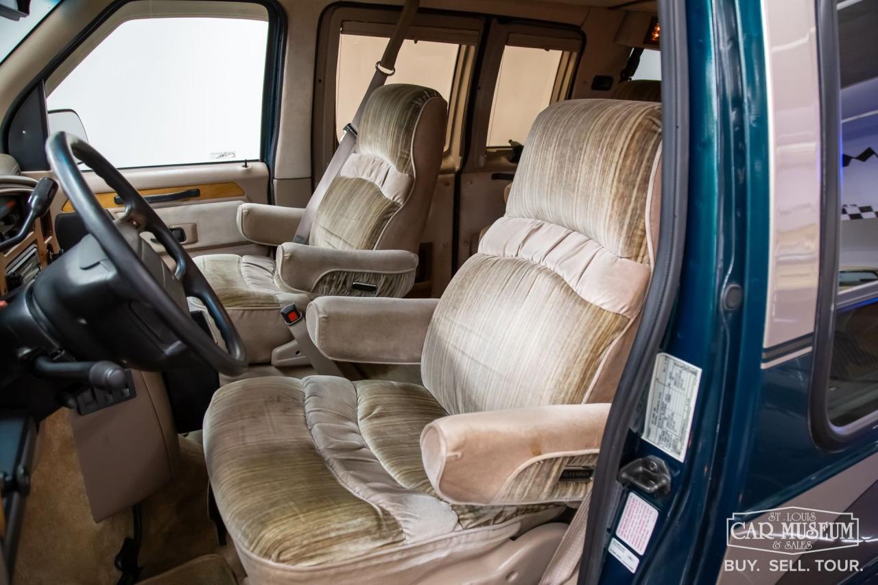 1994 Ford E-150 Econoline A&amp;J Conversion