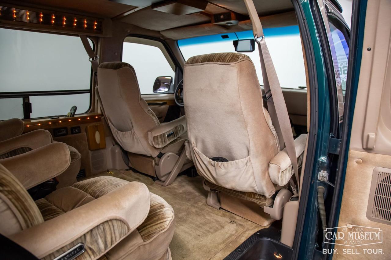 1994 Ford E-150 Econoline A&amp;J Conversion