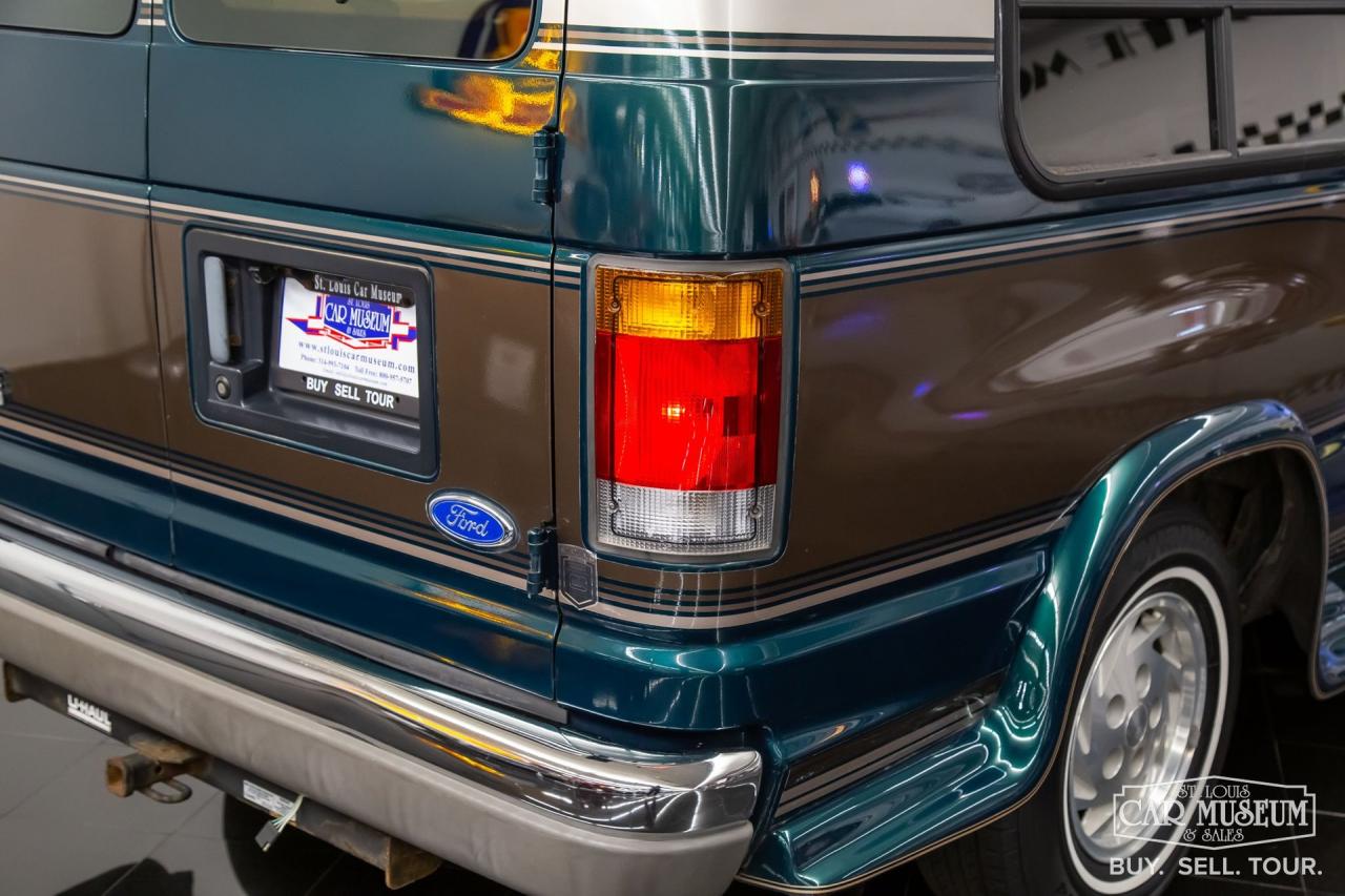 1994 Ford E-150 Econoline A&amp;J Conversion