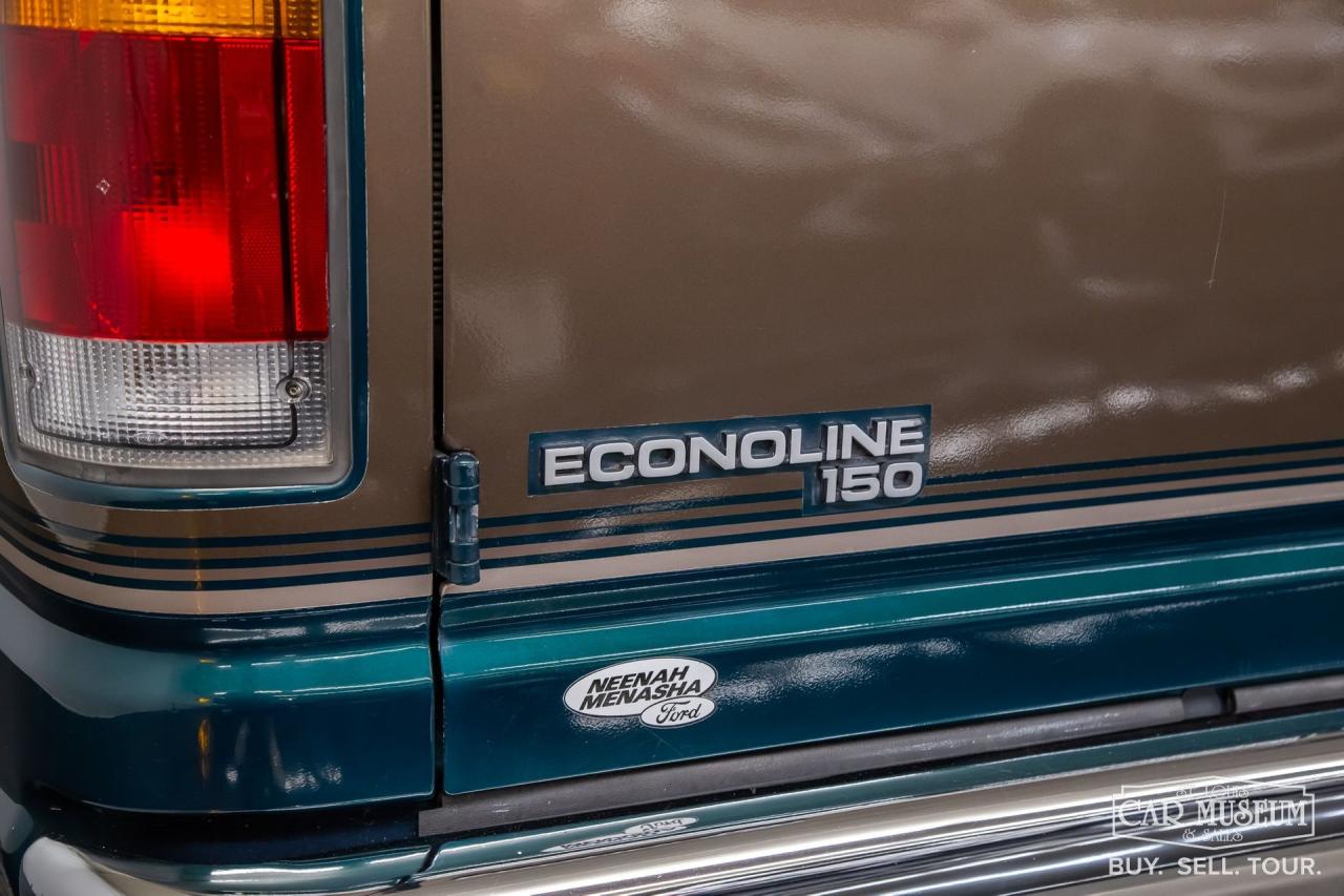 1994 Ford E-150 Econoline A&amp;J Conversion