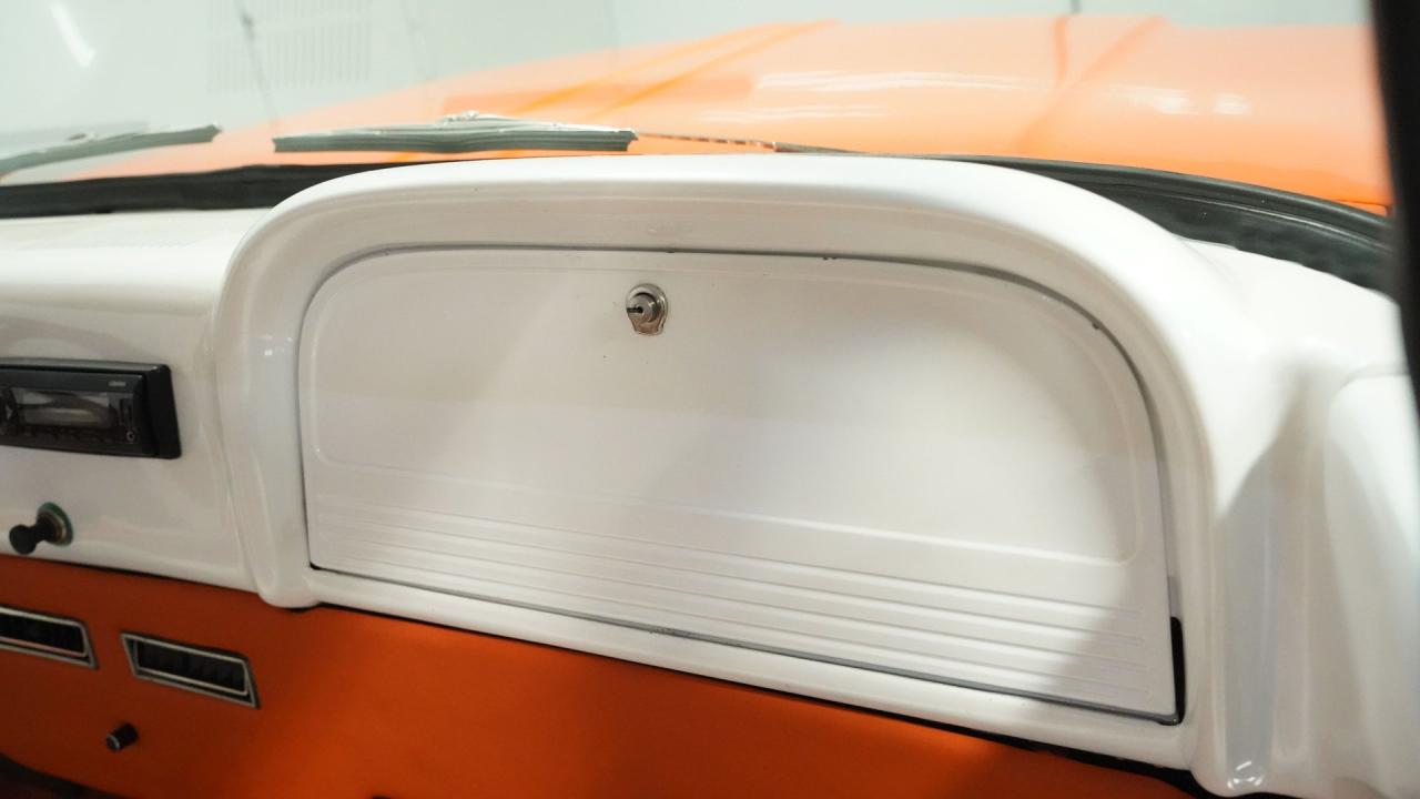 1962 Chevrolet C10 Big Back Window Restomod