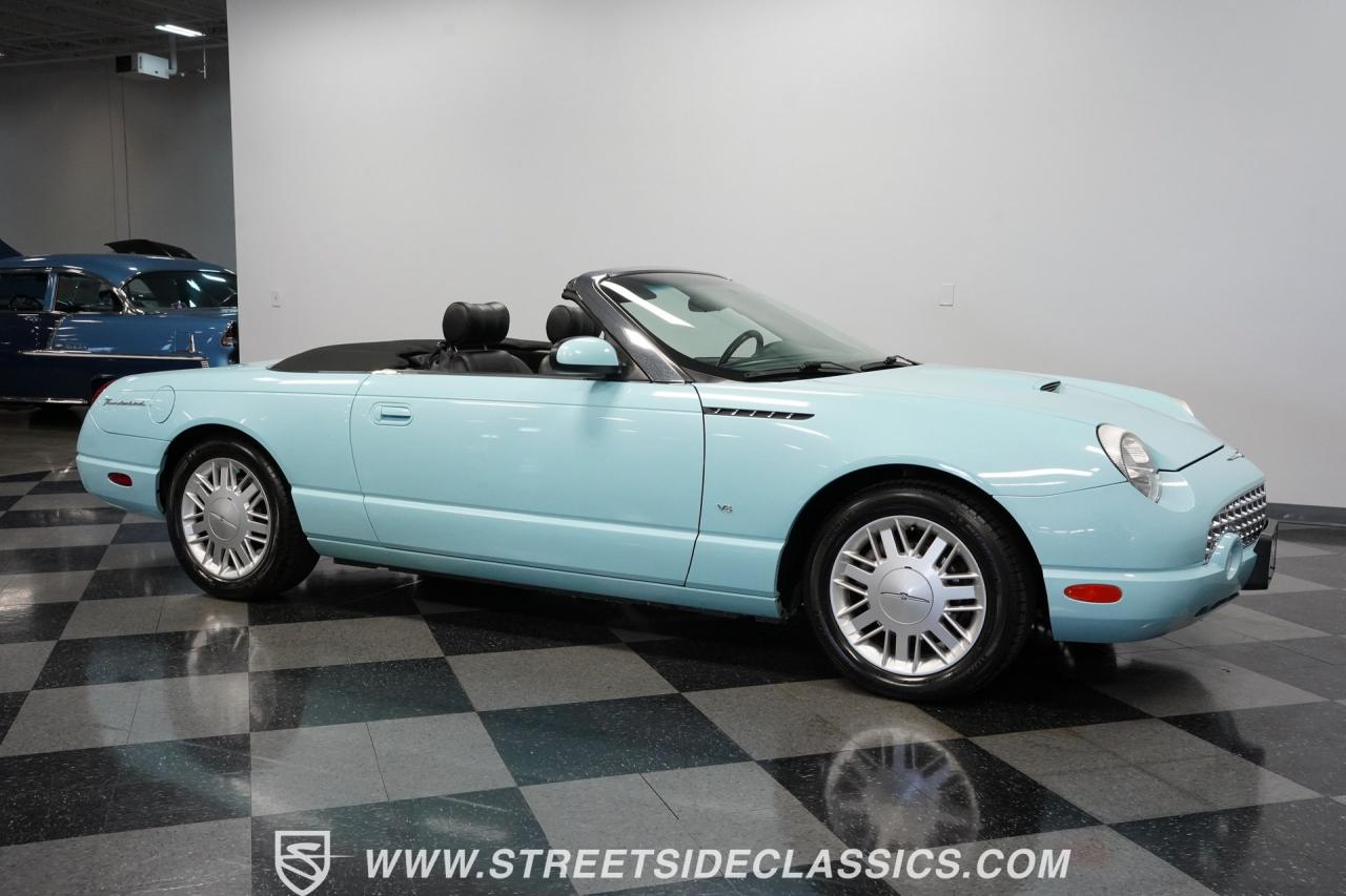 2003 Ford Thunderbird