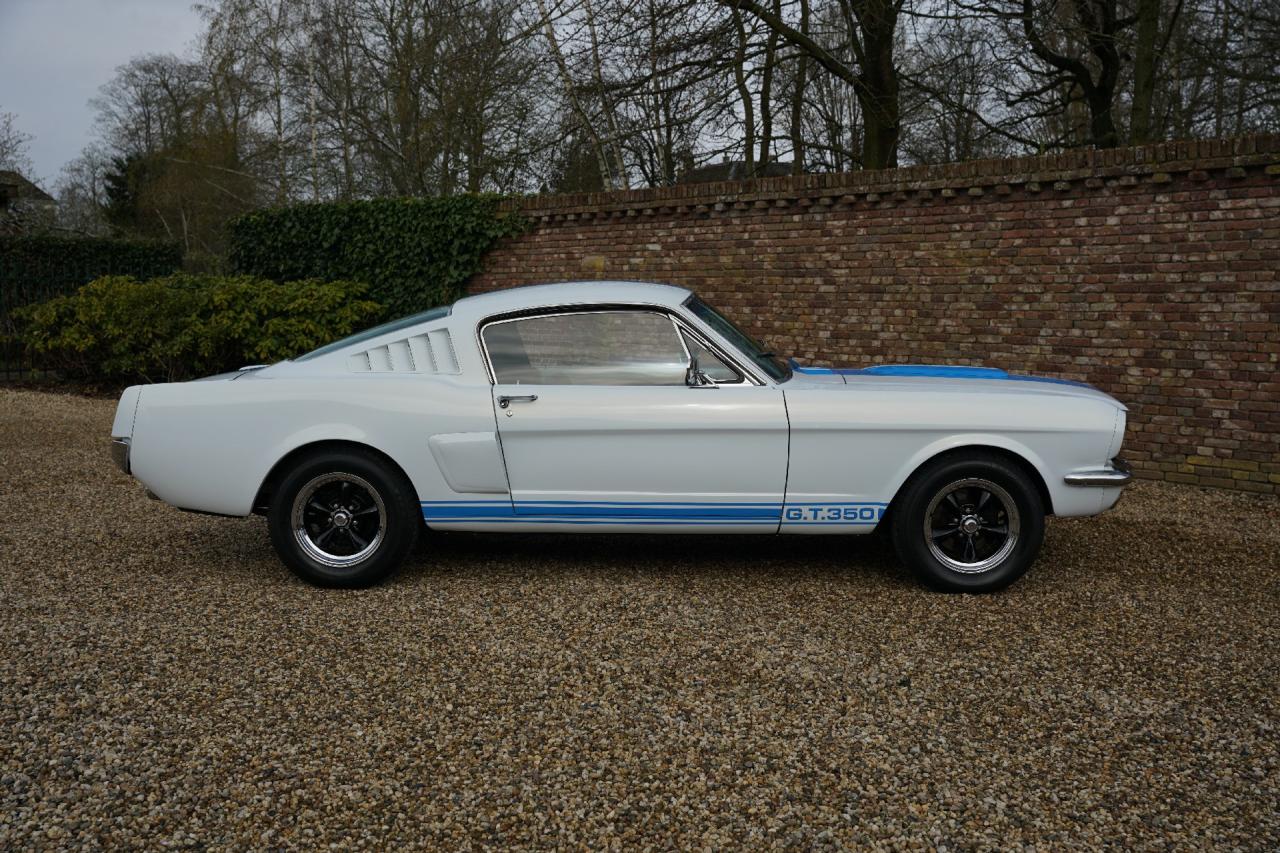 1965 Ford Mustang 289 V8 Fastback