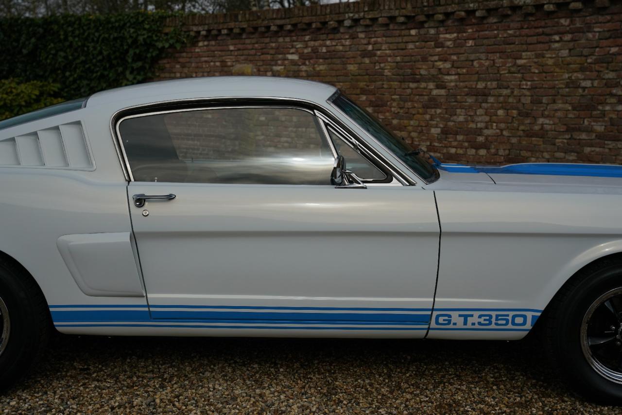 1965 Ford Mustang 289 V8 Fastback