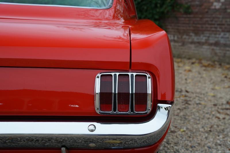 1965 Ford Mustang 289 Fastback