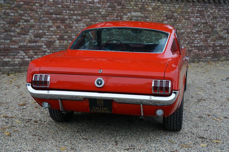 1965 Ford Mustang 289 Fastback