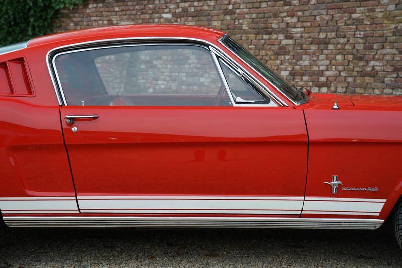 1965 Ford Mustang 289 Fastback