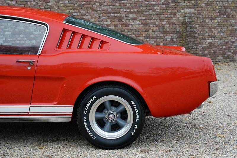 1965 Ford Mustang 289 Fastback