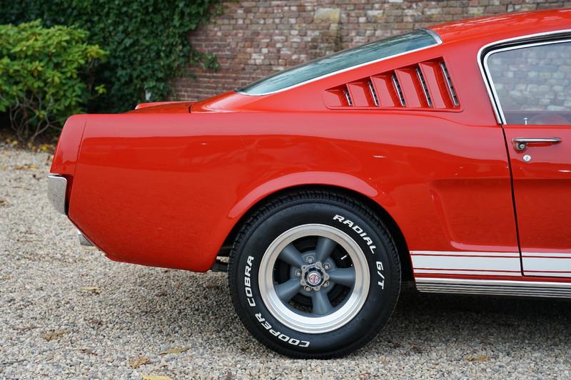 1965 Ford Mustang 289 Fastback