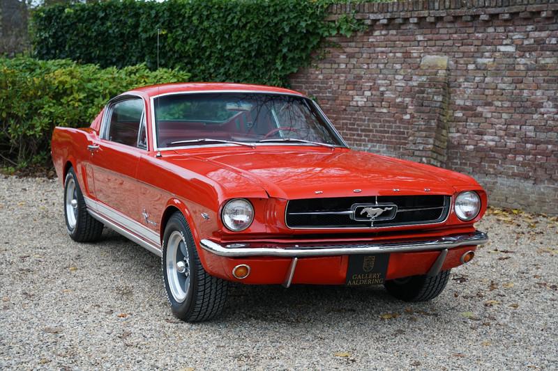 1965 Ford Mustang 289 Fastback