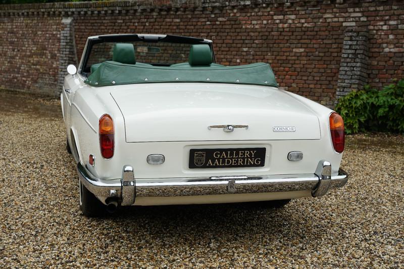 1972 Rolls - Royce Rolls-Royce Corniche Convertible