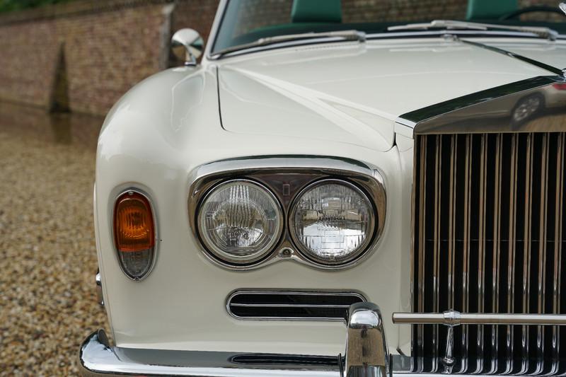 1972 Rolls - Royce Rolls-Royce Corniche Convertible