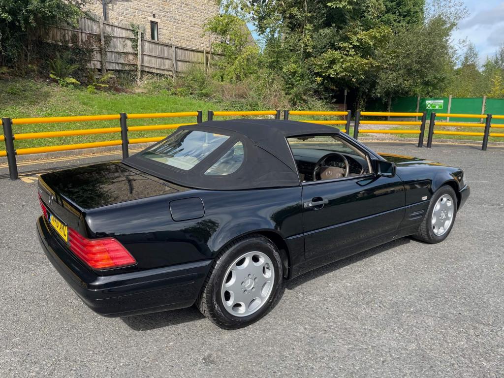 1995 Mercedes - Benz SL320