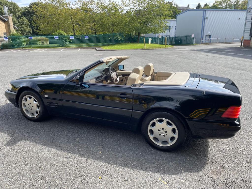 1995 Mercedes - Benz SL320