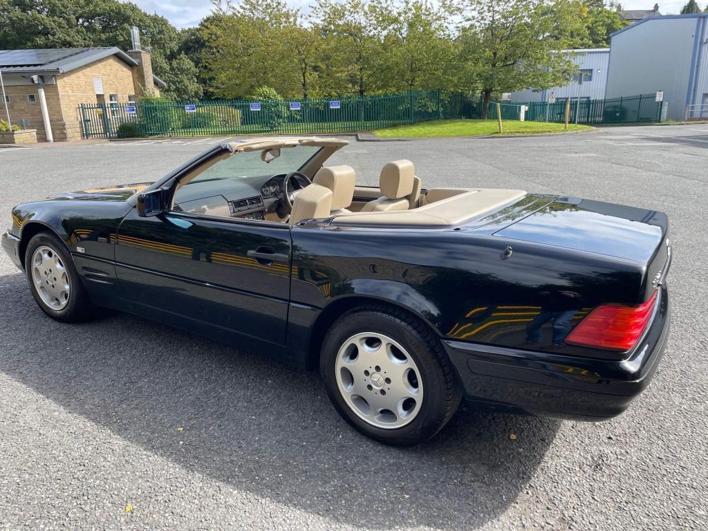 1995 Mercedes - Benz SL320