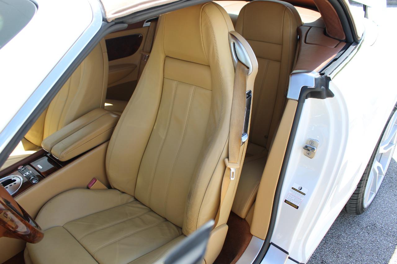 2007 Bentley Convertible