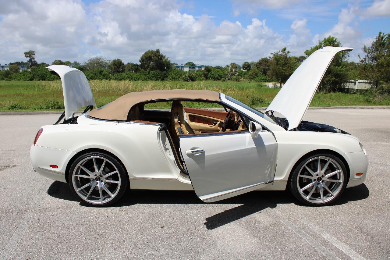 2007 Bentley Convertible