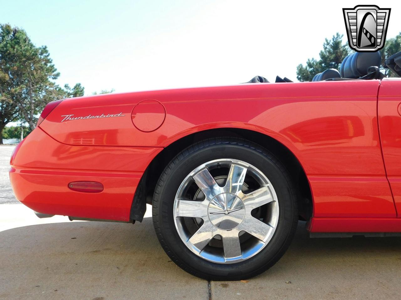 2002 Ford Thunderbird