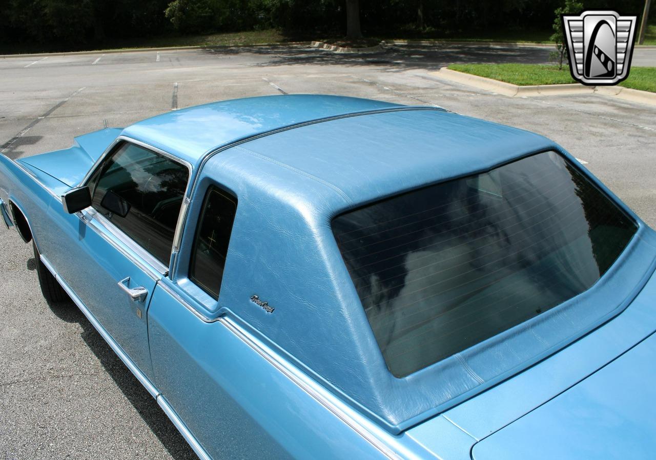 1977 Lincoln Town Coupe