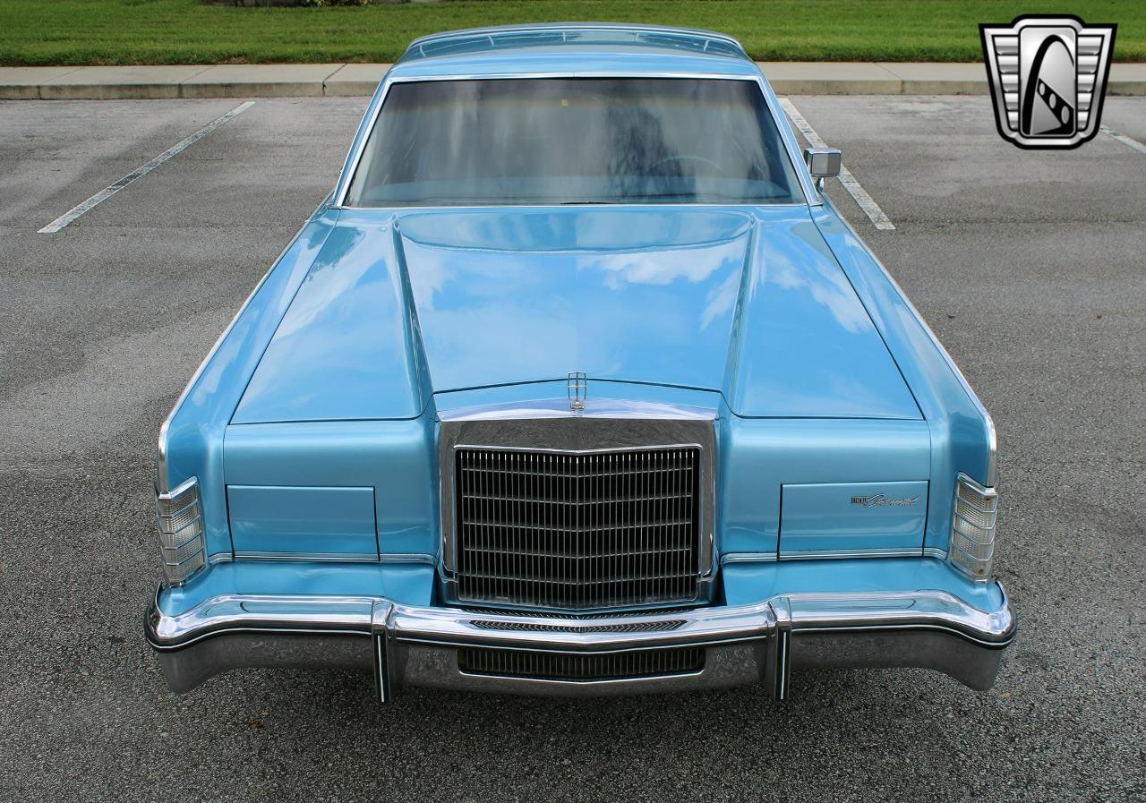 1977 Lincoln Town Coupe