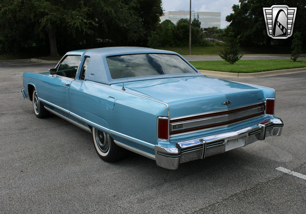 1977 Lincoln Town Coupe