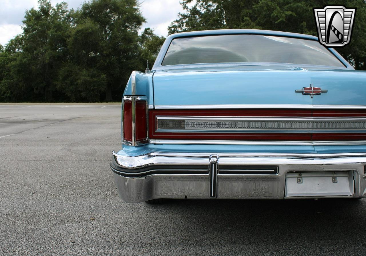 1977 Lincoln Town Coupe