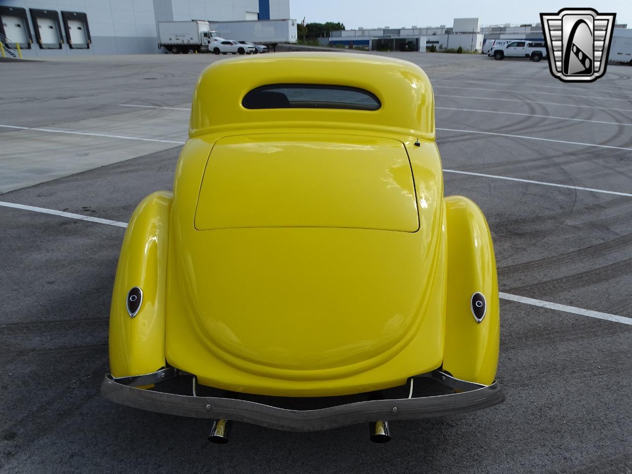 1936 Ford 5 Window