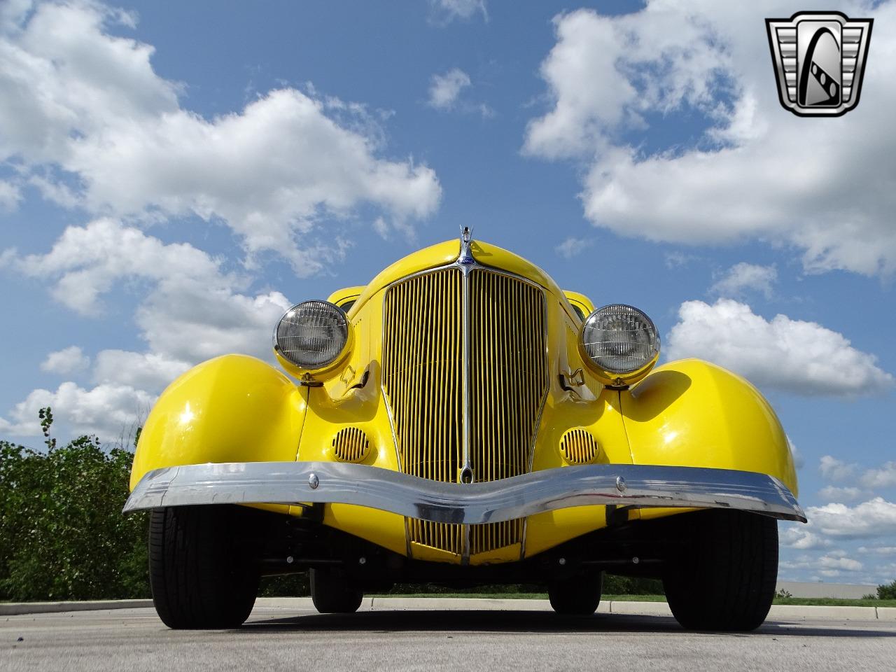 1936 Ford 5 Window