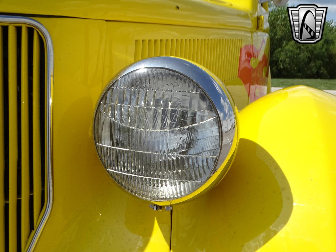 1936 Ford 5 Window