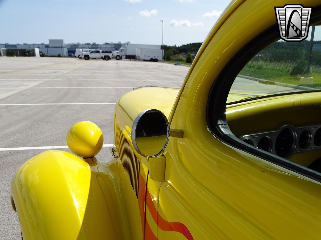 1936 Ford 5 Window