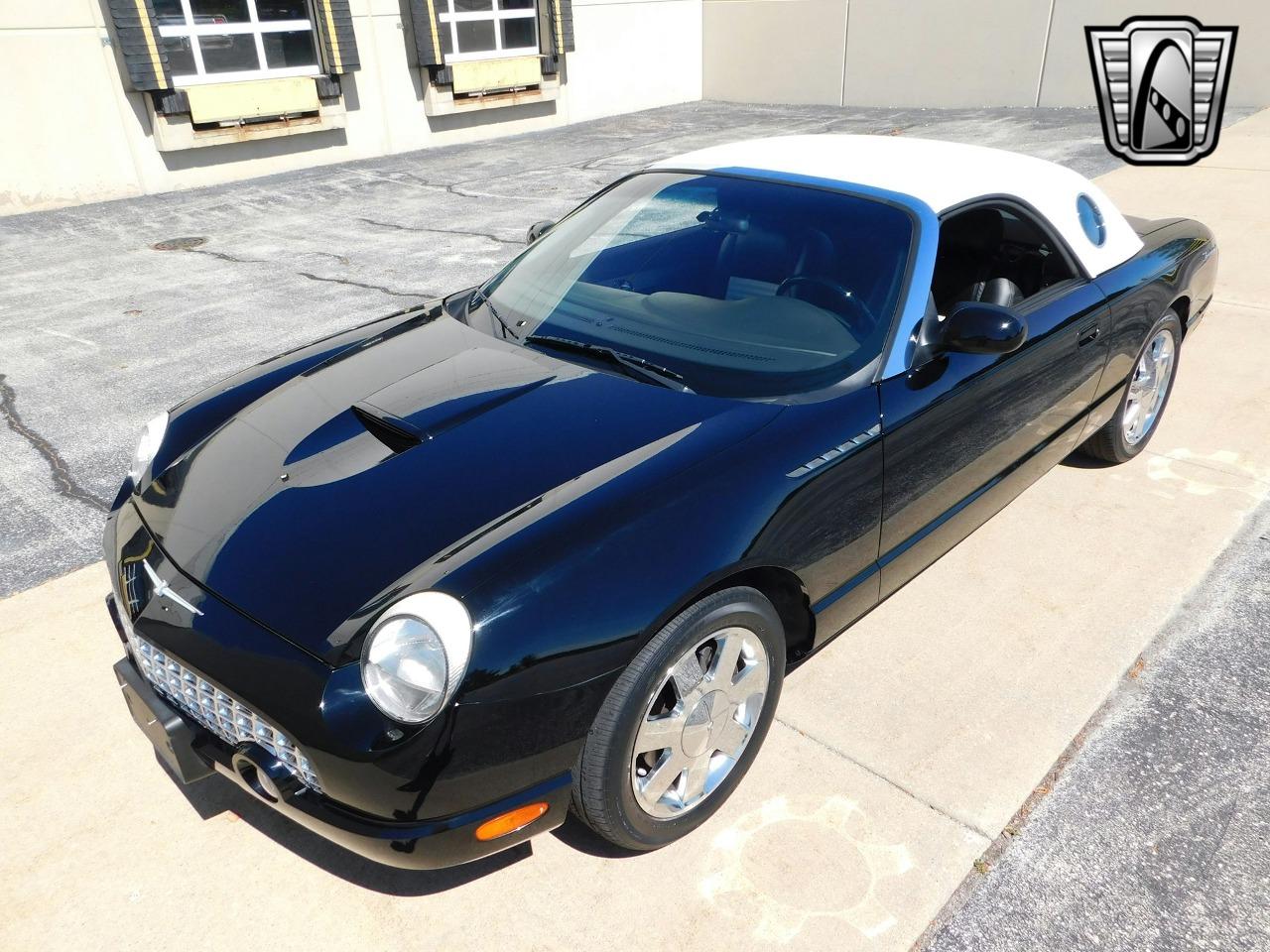 2002 Ford Thunderbird