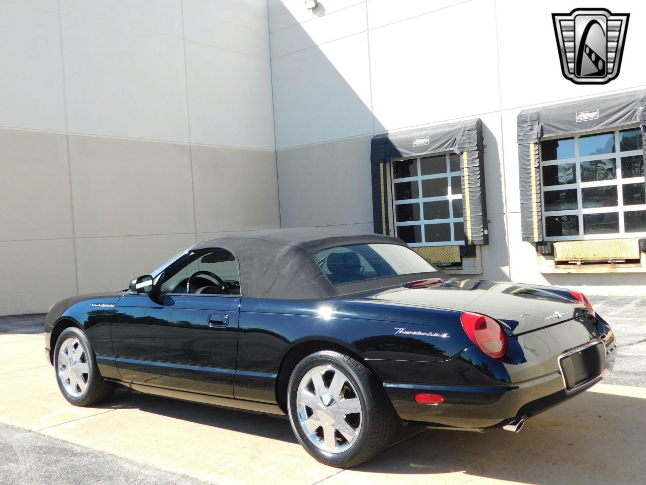 2002 Ford Thunderbird