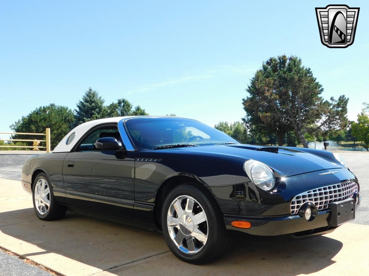 2002 Ford Thunderbird