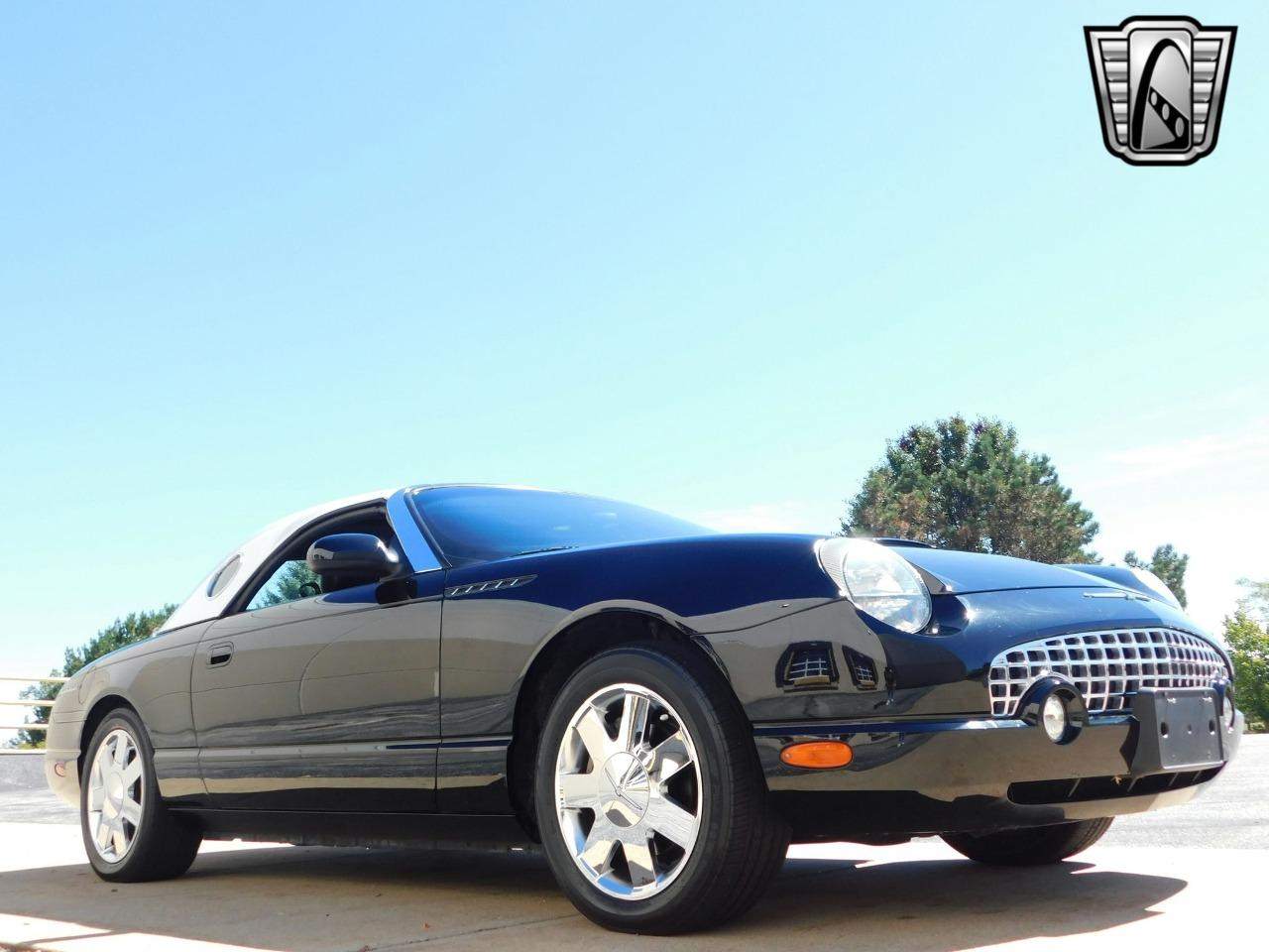 2002 Ford Thunderbird