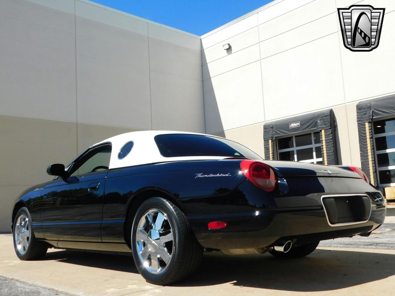 2002 Ford Thunderbird