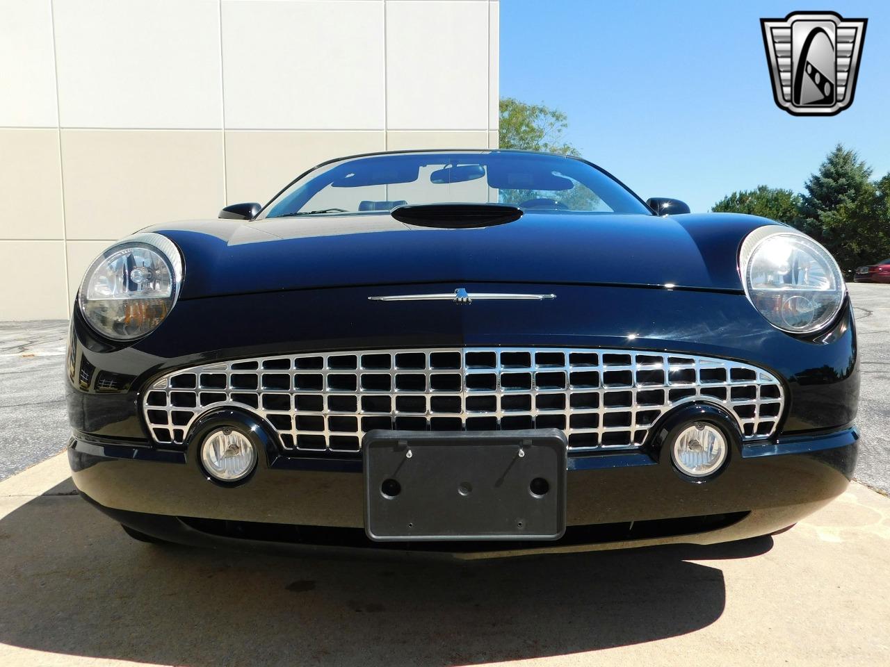 2002 Ford Thunderbird