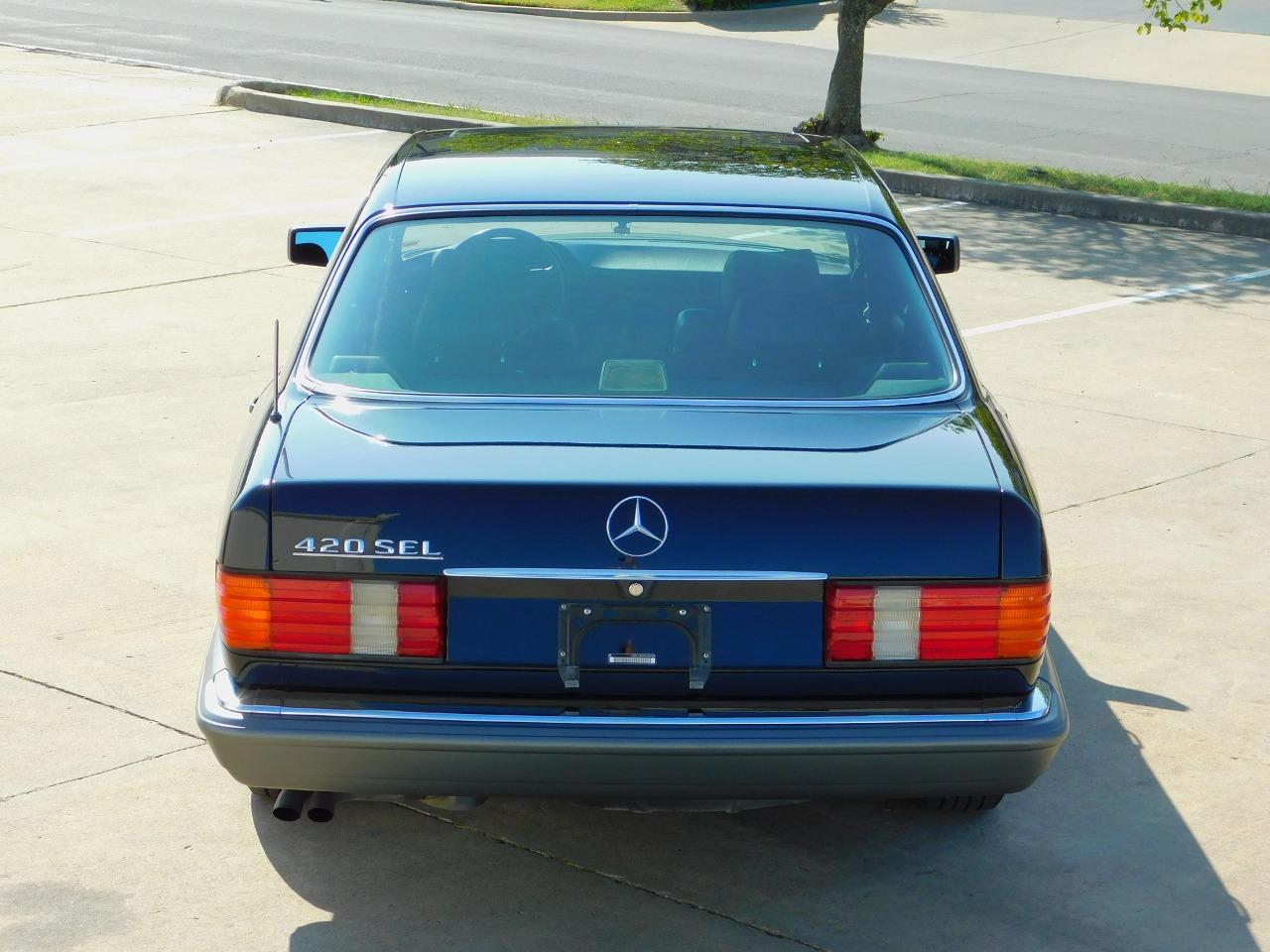 1991 Mercedes - Benz 420 SEL