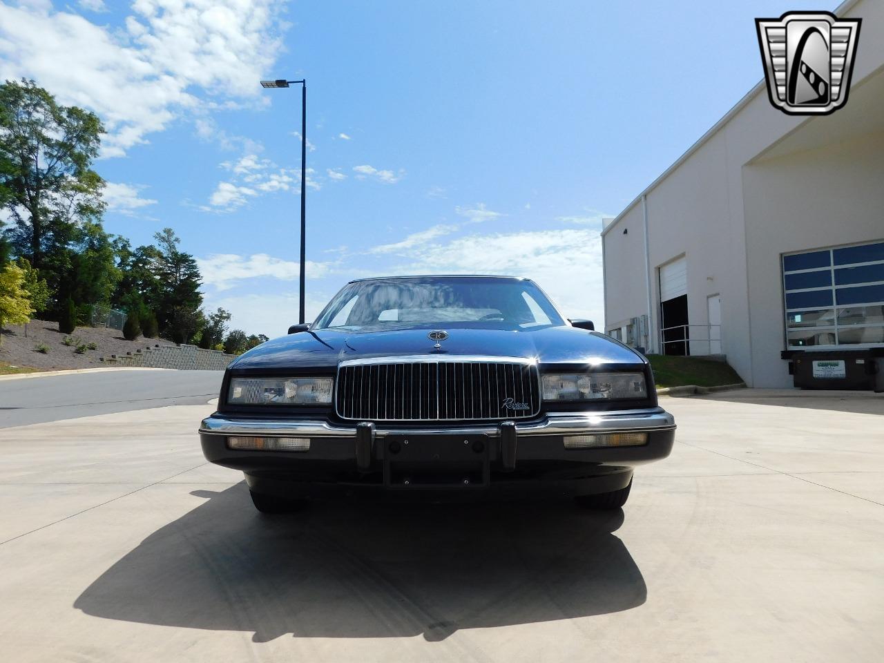 1990 Buick Riviera