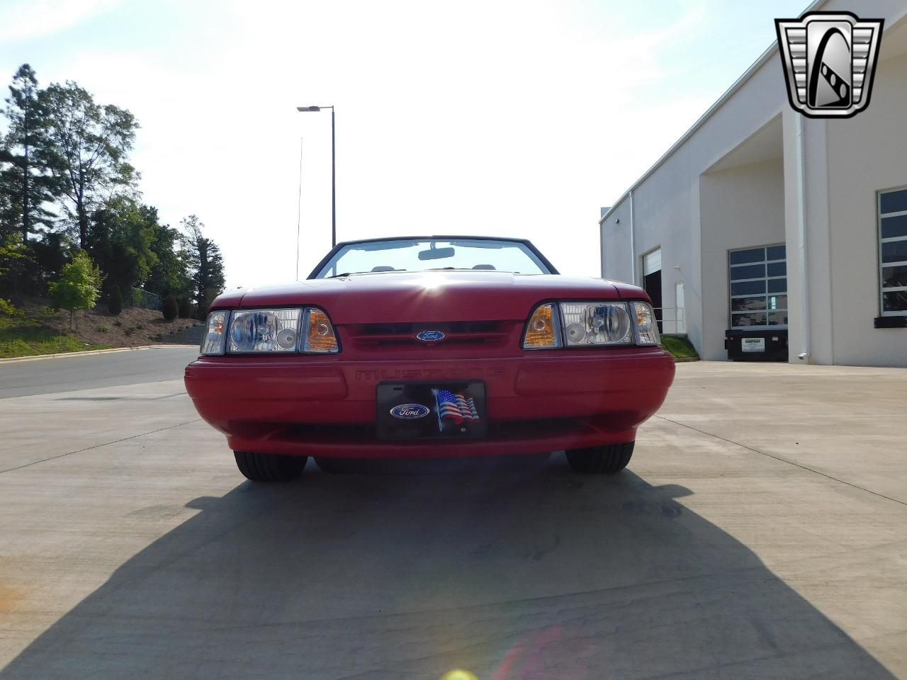 1992 Ford Mustang