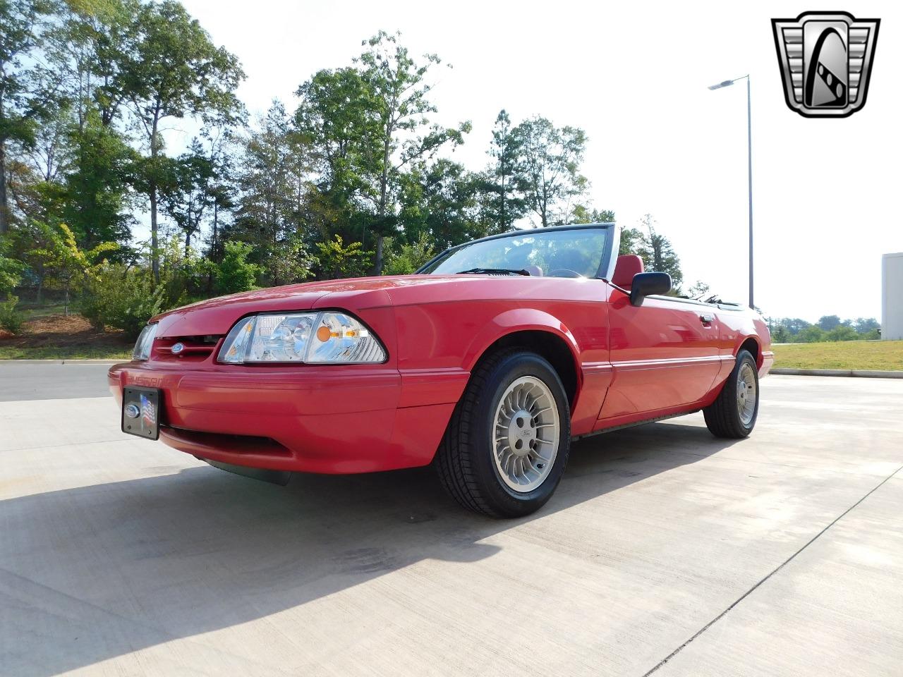 1992 Ford Mustang