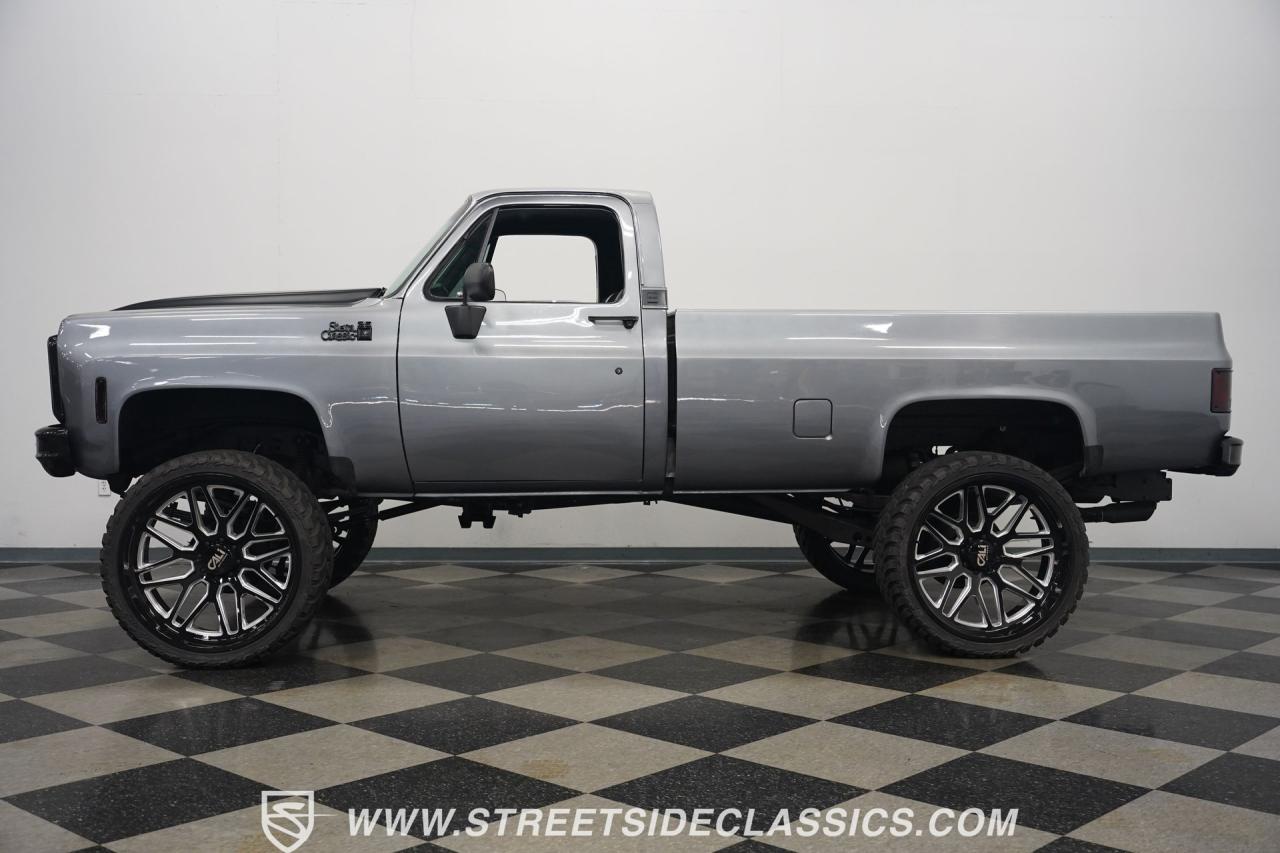 1980 GMC 2500 4X4 Restomod