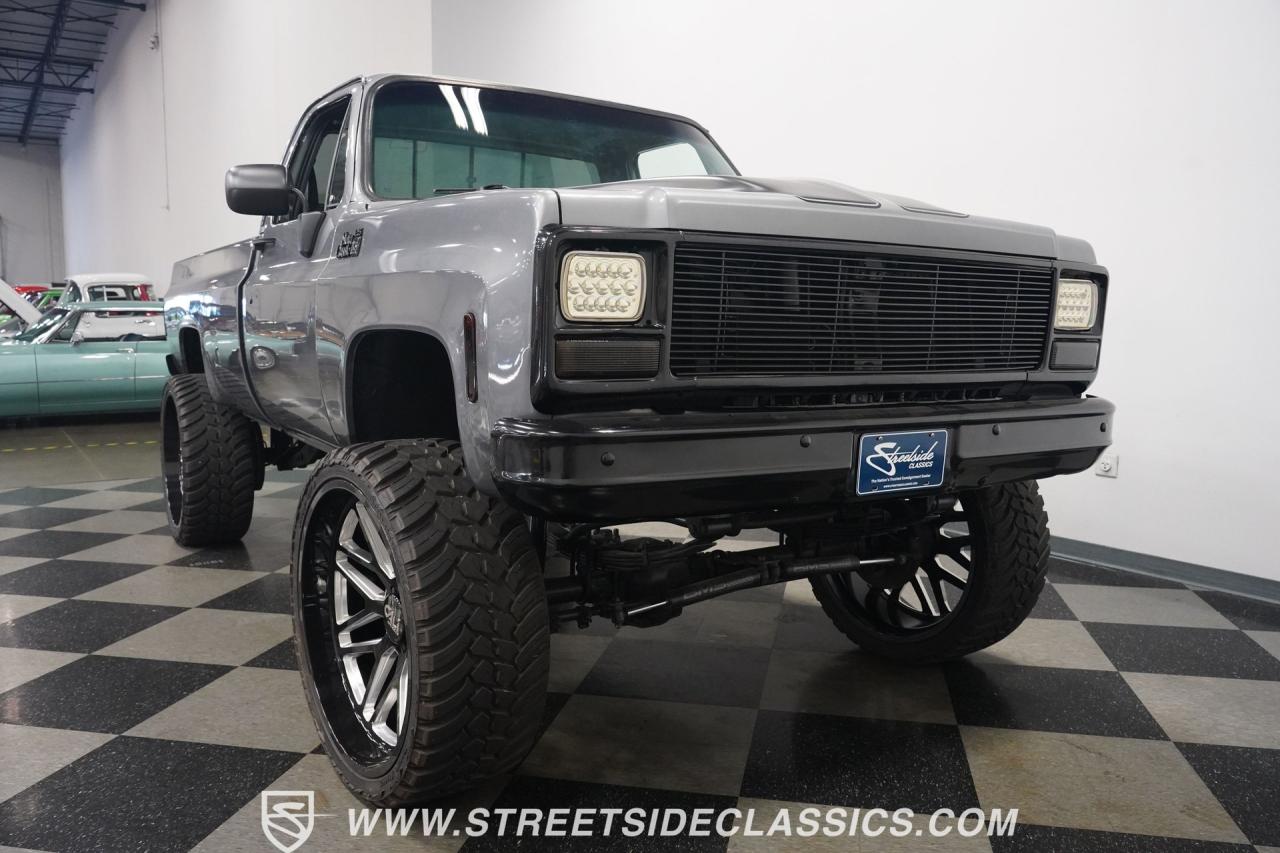 1980 GMC 2500 4X4 Restomod