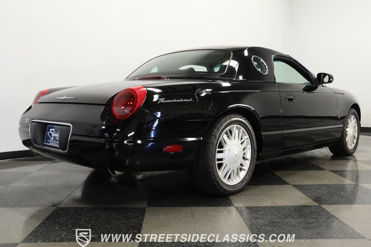 2003 Ford Thunderbird