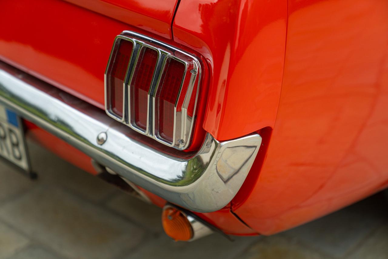 1965 Ford MUSTANG COUP&Egrave;