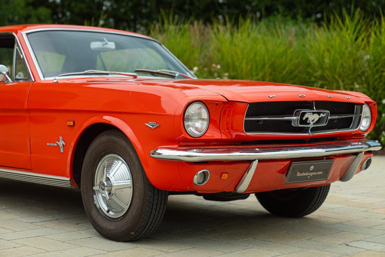 1965 Ford MUSTANG COUP&Egrave;