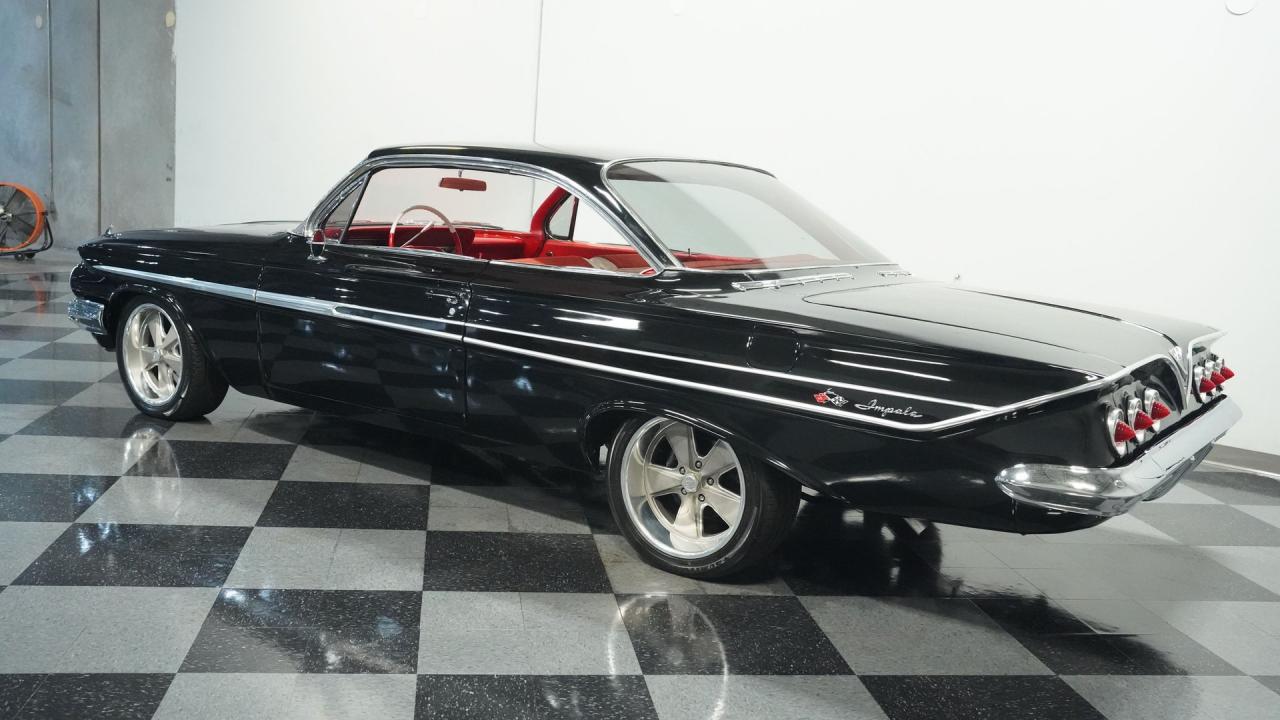 1961 Chevrolet Impala Bubble Top LS3 Restomod