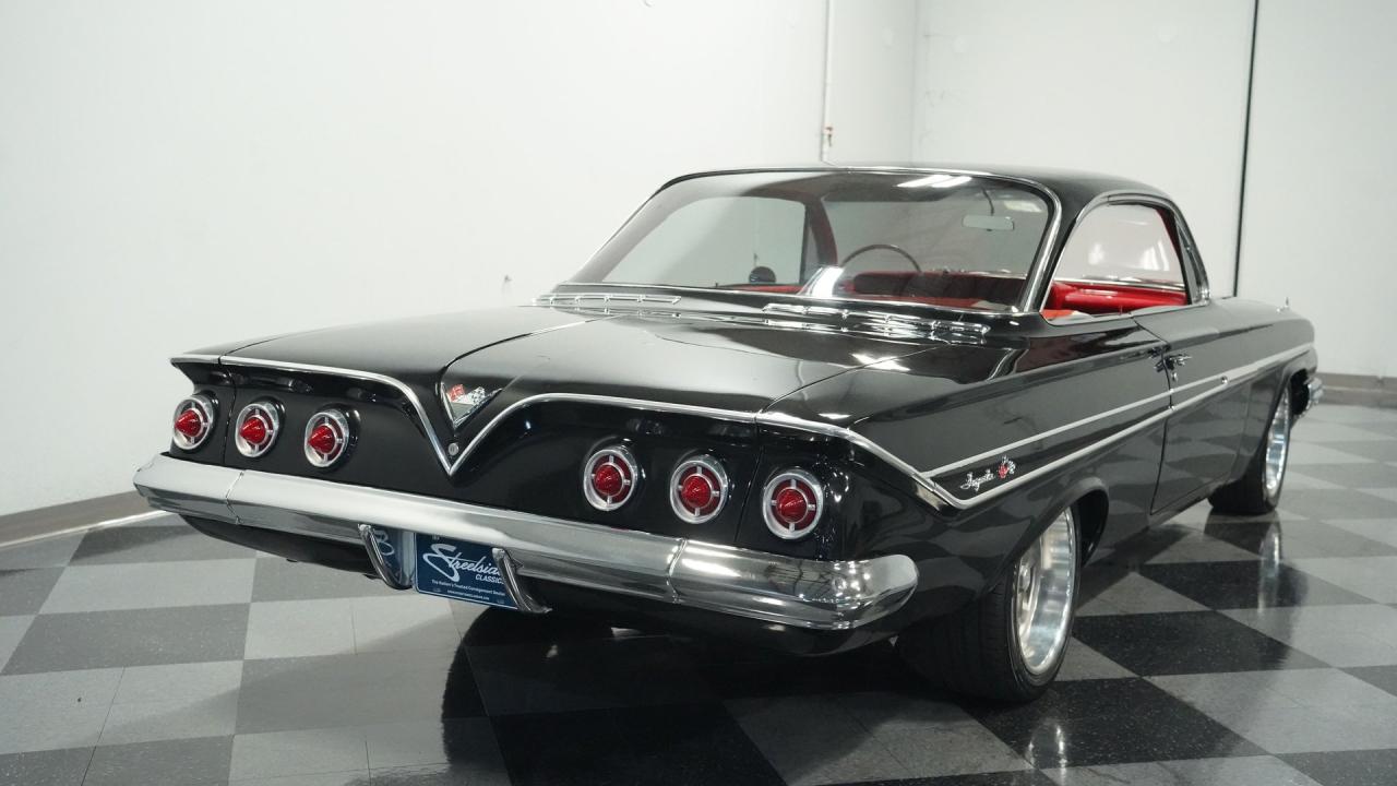 1961 Chevrolet Impala Bubble Top LS3 Restomod