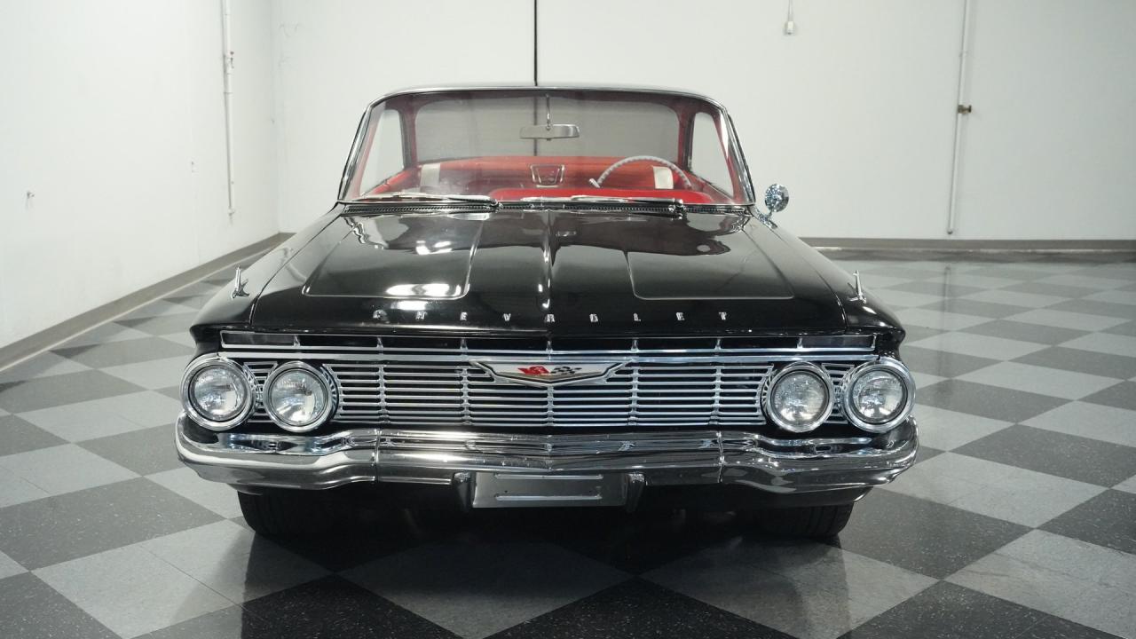 1961 Chevrolet Impala Bubble Top LS3 Restomod